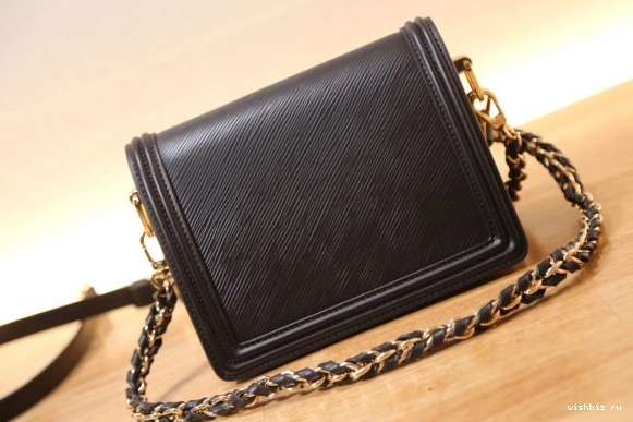 WIS DAUPHINE LOUIS VUITTON 0929